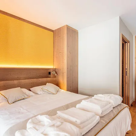 Apartment De Prestige 10 Pers Avec Spa, Parking Et Wifi - Fr-1-352-95 *